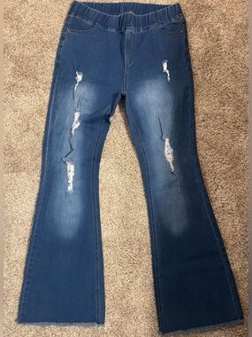 JVINI Distressed Flare Jeans